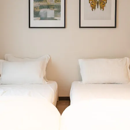 コンフィデンスロン601 Apartment Osaka Exterior photo